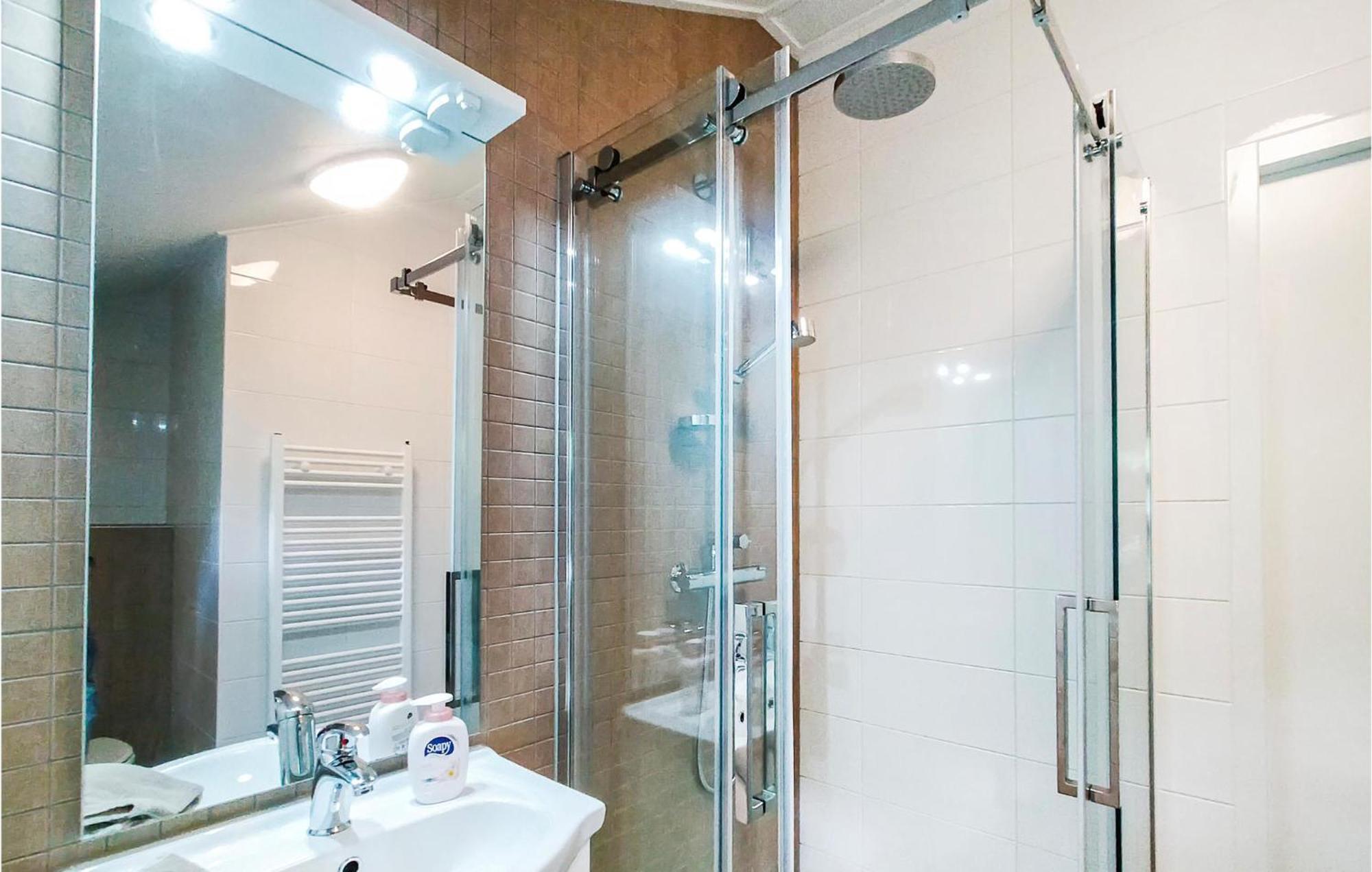 Chalet 49 Oosterwolde  ภายนอก รูปภาพ